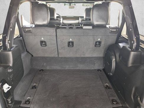 Used 2023 Jeep Wrangler Unlimited Sahara AWD/4WD image 6