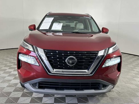 Used 2021 Nissan Rogue SV w/ Premium Package FWD image 3
