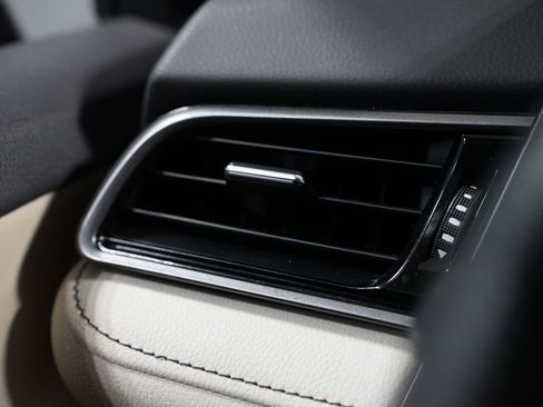 Certified 2022 Toyota Camry LE image 23