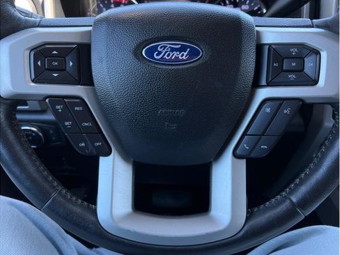 Used 2019 Ford F250 Lariat w/ Lariat Ultimate Package AWD/4WD image 12