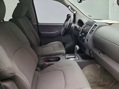 Used 2014 Nissan Frontier SV w/ SV Value Truck Package image 21