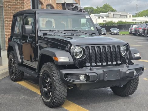 Used 2021 Jeep Wrangler Sport AWD/4WD image 5