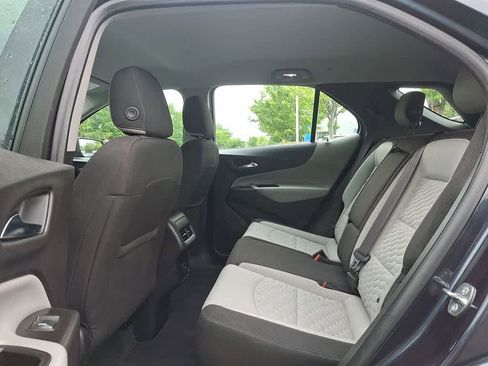 Used 2019 Chevrolet Equinox LS w/ LPO, Floor Liner Package AWD/4WD image 20