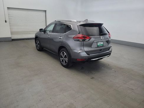 Used 2019 Nissan Rogue SV w/ Premium Package AWD/4WD image 5