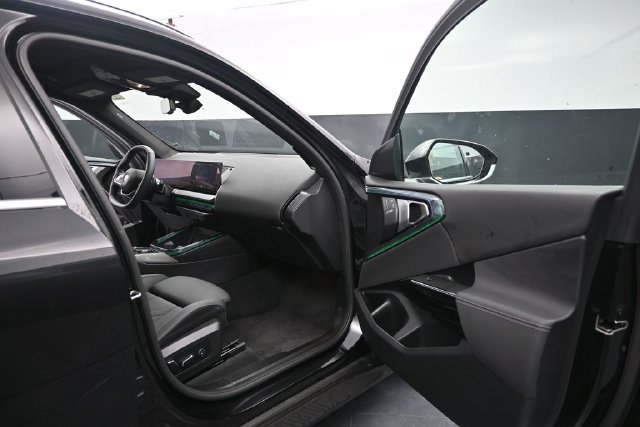 Used 2026 BMW X3 xDrive30i AWD/4WD image 34