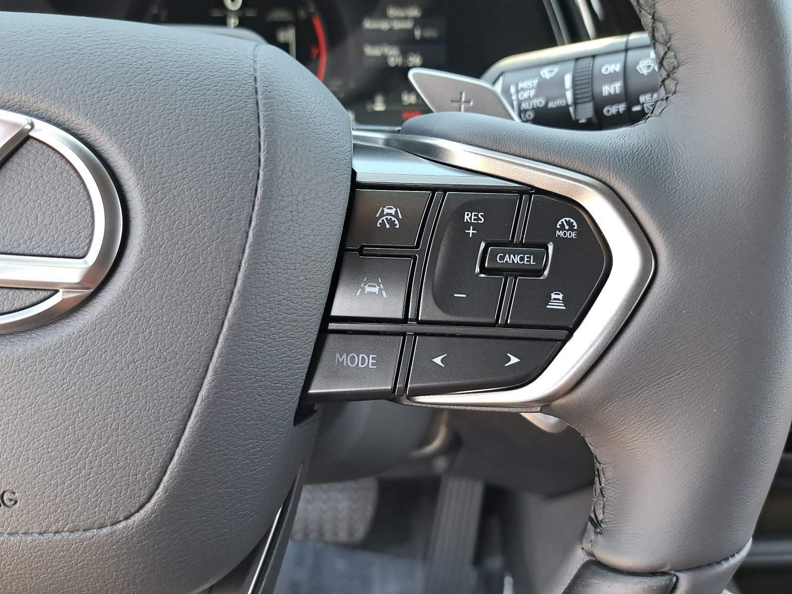Used 2026 Lexus RX 350 Premium w/ Convenience Package FWD image 19