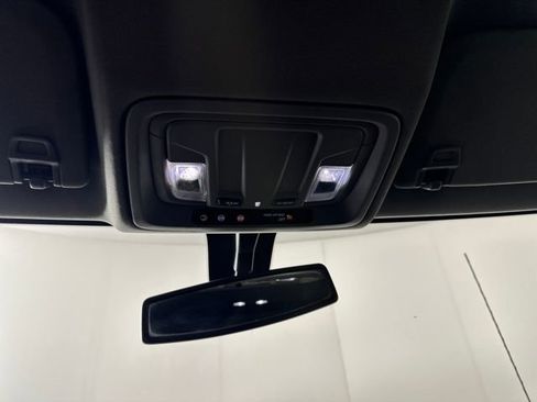 Used 2022 Chevrolet Silverado 2500 Custom w/ Custom Value Package image 24