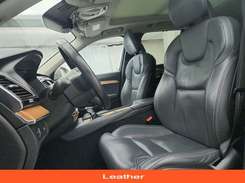 Used 2020 Volvo XC90 T6 Inscription w/ Protection Package Premier image 12
