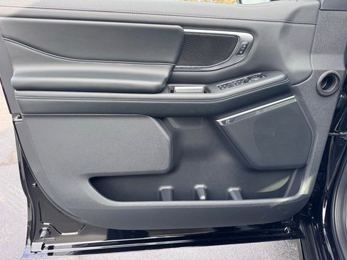 New 2025 Ford Expedition Platinum w/ Stealth Performance Package image 24