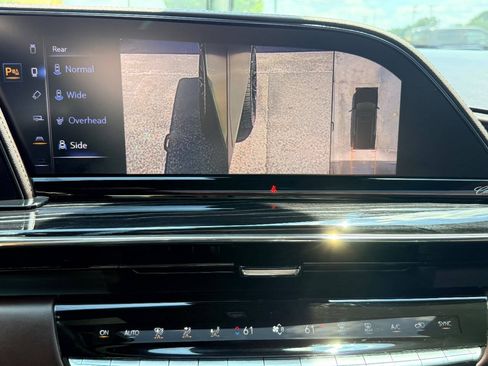 Used 2023 Cadillac Escalade V AWD/4WD image 27