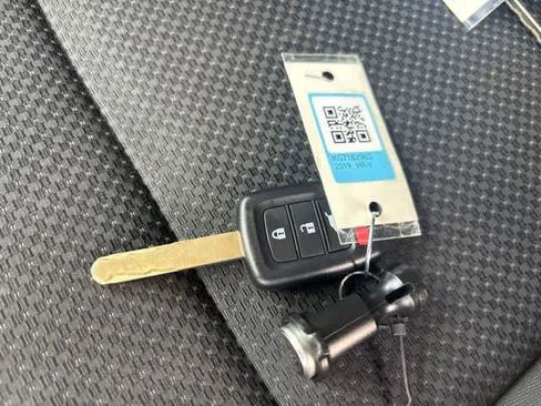 Used 2019 Honda HR-V LX image 22