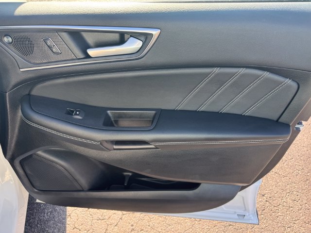 Used 2023 Ford Edge ST AWD/4WD image 13