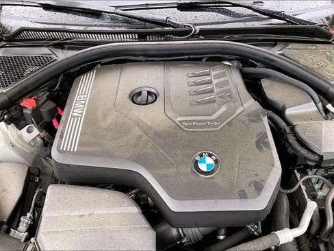 Used 2021 BMW 330i Sedan w/ M Sport Package RWD image 21