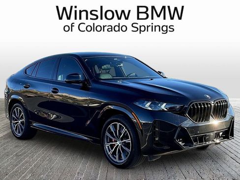 Used 2025 BMW X6 xDrive40i w/ Climate Comfort Package image 3