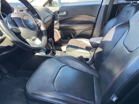 Used 2020 Jeep Compass Trailhawk w/ Leather Interior Group image 11