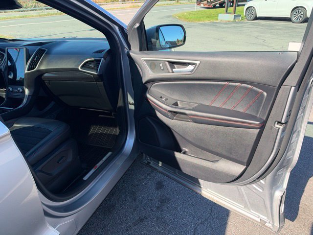 Used 2021 Ford Edge ST-Line AWD/4WD image 14