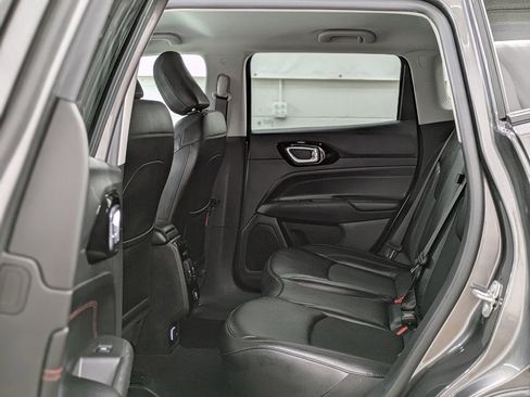 Used 2022 Jeep Compass Trailhawk AWD/4WD image 20
