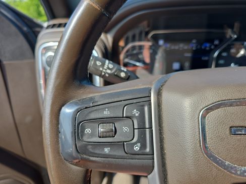 Used 2020 GMC Sierra 1500 Denali w/ Denali Ultimate Package AWD/4WD image 28