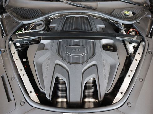 Certified 2023 Porsche Panamera Platinum Edition RWD image 25