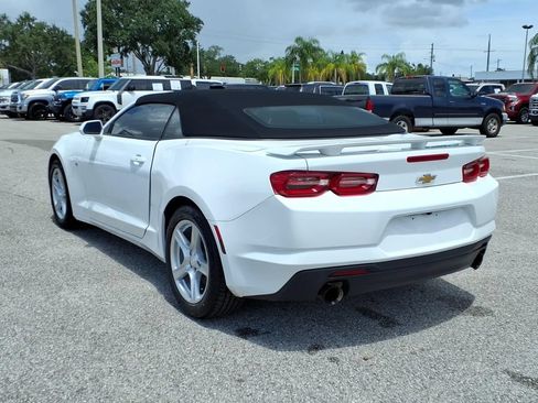 Used 2023 Chevrolet Camaro LT RWD image 5