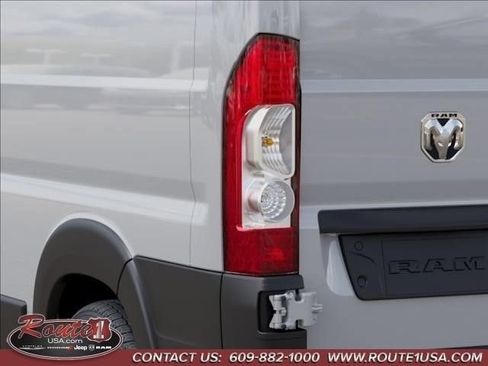 New 2026 RAM ProMaster 2500 w/ Storage Group FWD image 10