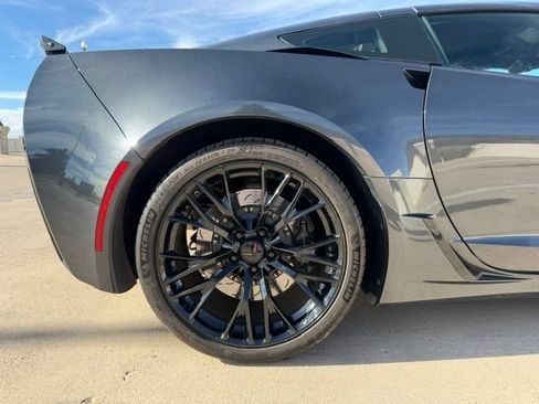 Used 2018 Chevrolet Corvette Grand Sport RWD image 9