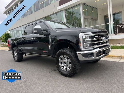 Used 2024 Ford F250 Lariat w/ Lariat Ultimate Package AWD/4WD image 1