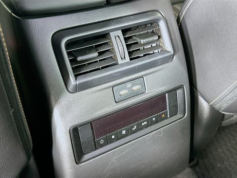 Used 2024 MAZDA CX-90 3.3 Turbo w/ Select Package image 26