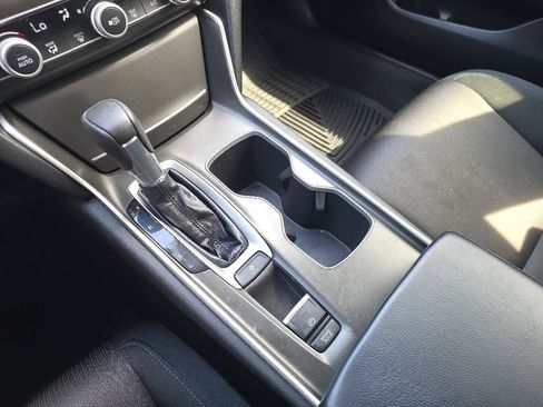Used 2018 Honda Accord LX image 35