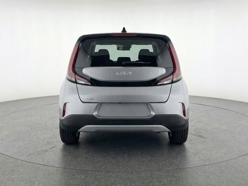 Used 2025 Kia Soul LX w/ LX Technology Package image 7