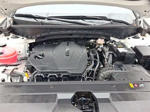 Certified 2024 Hyundai Santa Cruz SEL w/ Activity Package image 27