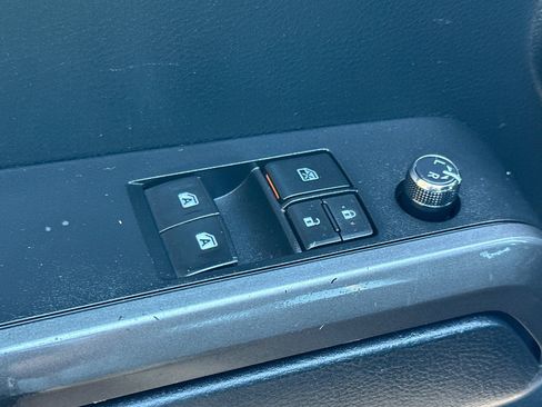 Certified 2016 Toyota Tacoma TRD Sport RWD image 14