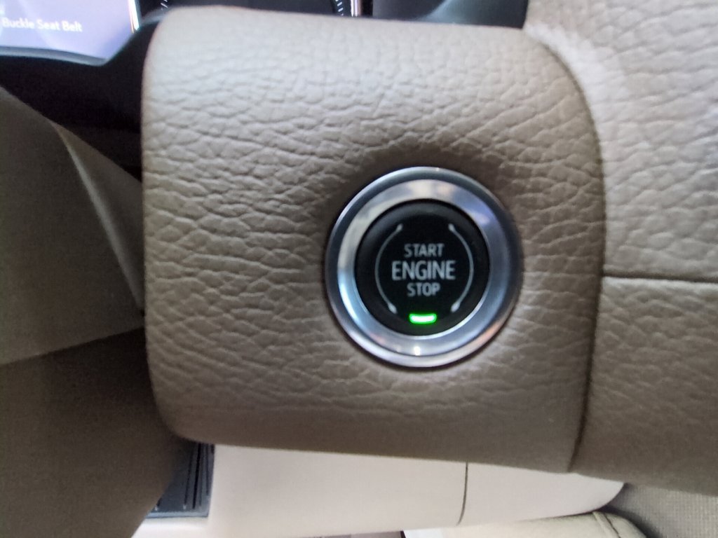 Used 2021 GMC Yukon XL Denali w/ Denali Premium Package RWD image 20