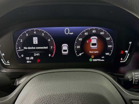 Used 2023 Honda Accord EX image 12