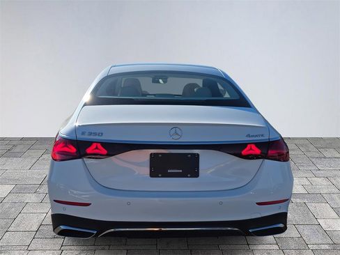 New 2026 Mercedes-Benz E 350 4MATIC Sedan image 6