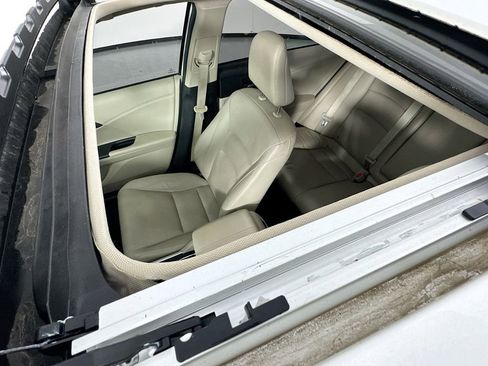 Used 2016 Honda Accord EX-L image 26