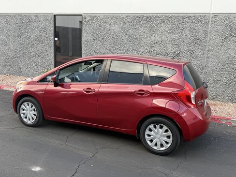 Used 2015 Nissan Versa Note SV image 5