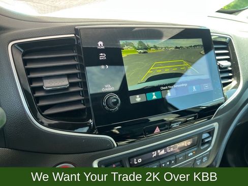 Used 2022 Honda Passport TrailSport image 26