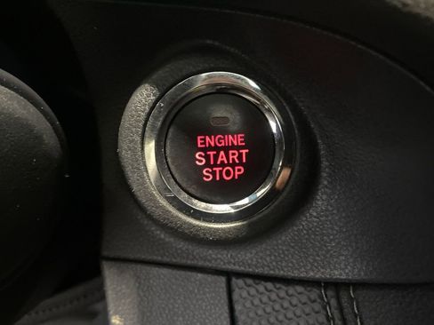 Used 2023 Subaru Forester Touring AWD/4WD image 17
