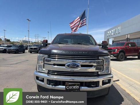 Used 2017 Ford F250 Lariat w/ Lariat Ultimate Package AWD/4WD image 2