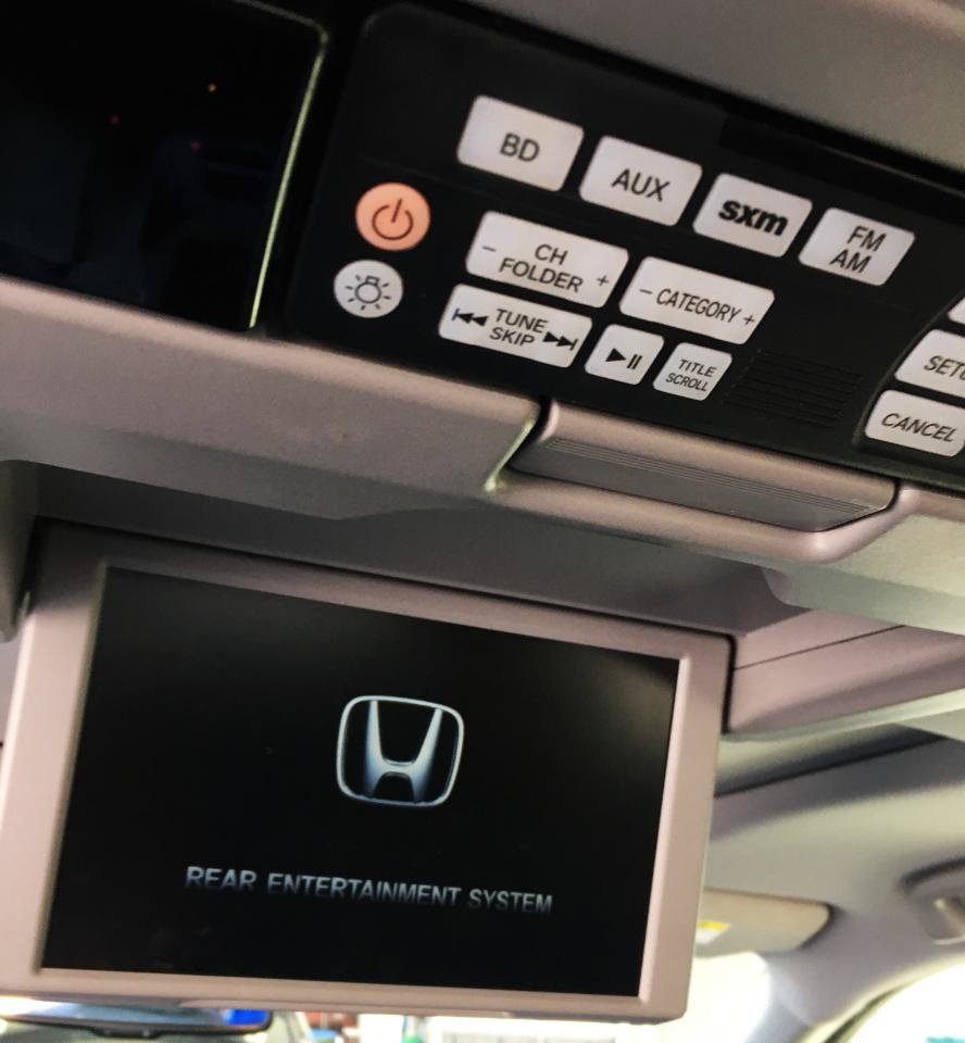 Used 2017 Honda Pilot Elite image 26