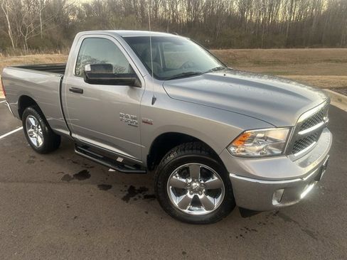 Used 2021 RAM 1500 Tradesman w/ Tradesman SXT Package image 4