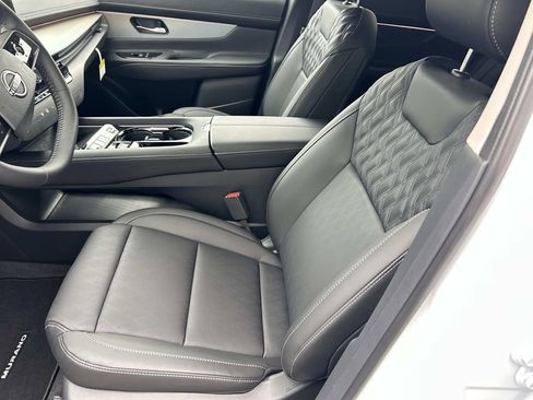 New 2026 Nissan Murano Platinum w/ Cargo Package AWD/4WD image 16