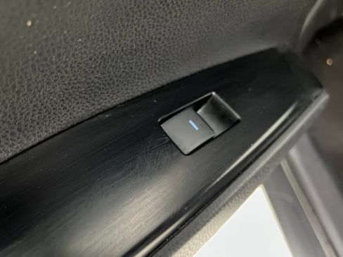 Used 2025 Toyota Camry LE FWD image 19