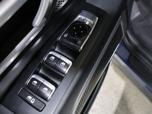 Used 2025 Kia Telluride S AWD/4WD image 14