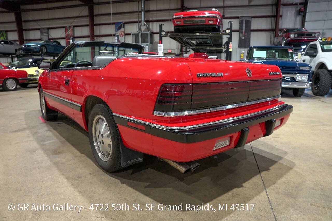 Used 1988 Chrysler LeBaron Convertible FWD image 6