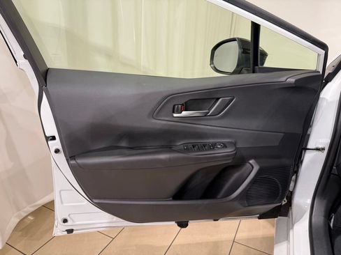 Certified 2024 Toyota Prius Prime FWD image 15