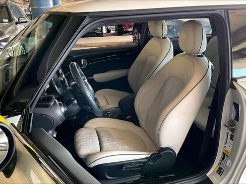 Used 2023 MINI Cooper SE image 7