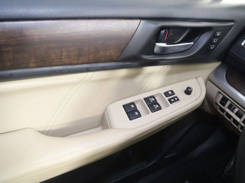 Used 2018 Subaru Outback 2.5i Limited image 32