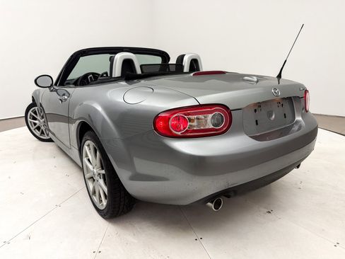 Used 2011 MAZDA MX-5 Miata Grand Touring w/ Premium Pkg image 2